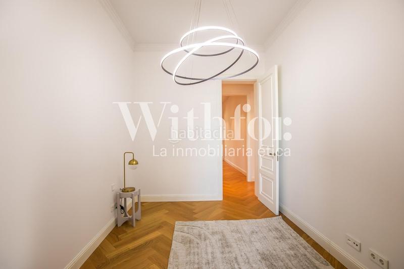 Foto 76bdc033-9d24-49a6-8cbe-c72b162e6de7. Rent flat with heating pool in Cortes-Huertas Madrid