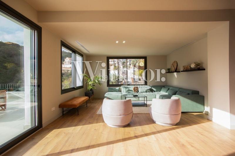 Foto 54547270-0701-4056-a82f-0f4fc01e738d. Affitto casa con riscaldamento piscina in Sarrià Barcelona