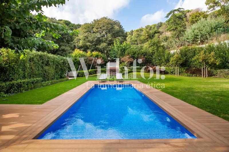 Foto 9fade94c-535f-437a-a9d3-d102eb309bf9. Location maison avec chauffage piscine dans Sarrià Barcelona