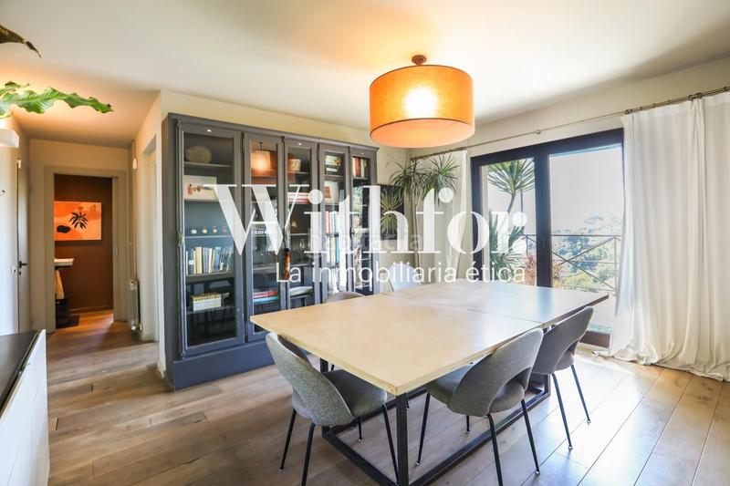 Foto 6a73970b-3552-4069-851f-05108bd7015a. Affitto chalet con riscaldamento parcheggio piscina in Barcelona