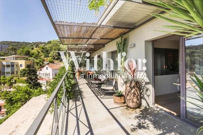 Foto b492f054-466d-4630-957f-bbece6a37608. Affitto chalet con riscaldamento parcheggio piscina in Barcelona