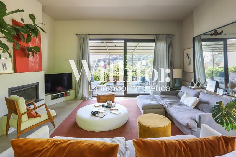 Foto d60951a0-0993-488e-944a-10bbaa4ff178. Location chalet avec chauffage parking piscine dans Barcelona