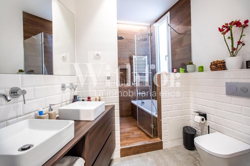 Foto 92e303a1-17d5-43bc-afe5-350b186c63a9. Àtic a Sant Gervasi - Galvany Barcelona