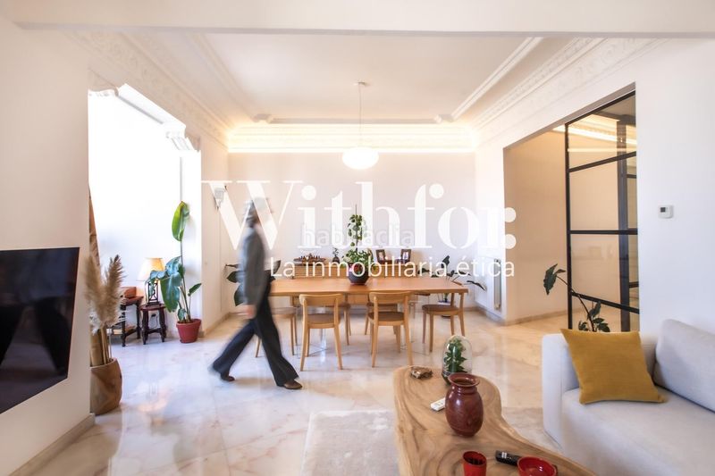 Foto afee1899-0096-4567-80fe-c2216dc1ba3e. Àtic a Sant Gervasi - Galvany Barcelona