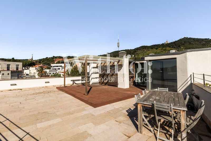 Foto 2aa0c78a-85cd-41eb-b431-a26bf5b9a26a. Casa amb calefacció aparcament a Sant Gervasi - Bonanova Barcelona