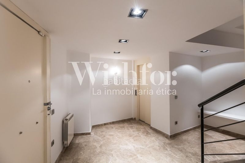 Foto 87ff55ea-198d-4330-8fc3-0f2bdfff6907. Casa amb calefacció aparcament a Sant Gervasi - Bonanova Barcelona