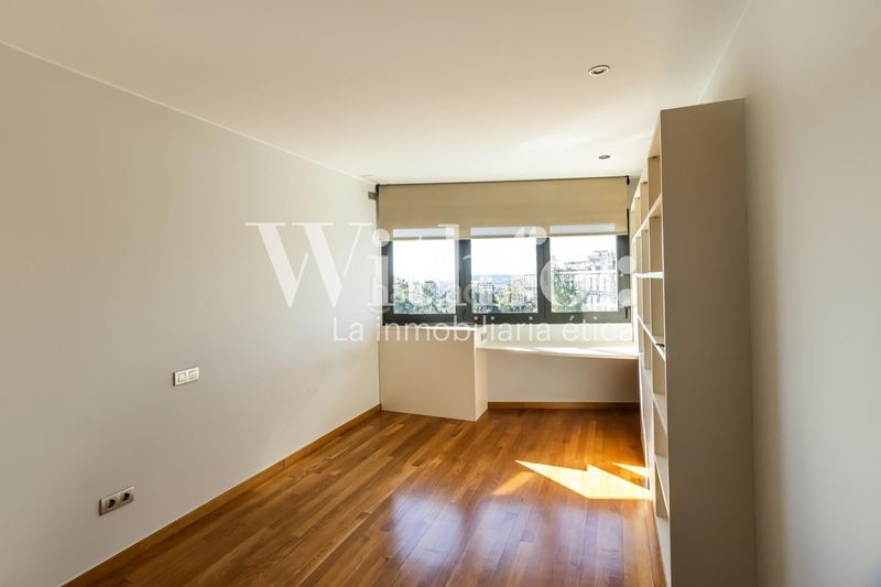 Foto c0b964de-6075-4074-9d7e-70632563368e. Casa amb calefacció aparcament a Sant Gervasi - Bonanova Barcelona
