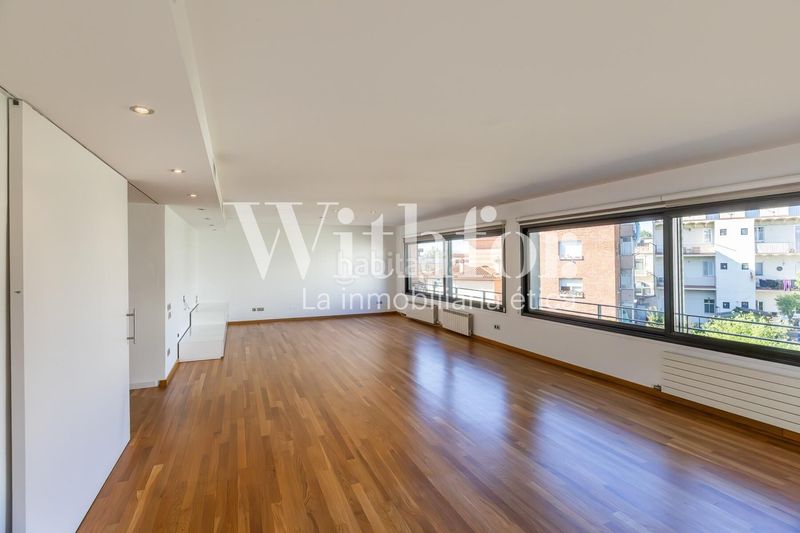 Foto f378cca0-255d-46d5-8a1f-d75906ec6d76. Casa amb calefacció aparcament a Sant Gervasi - Bonanova Barcelona