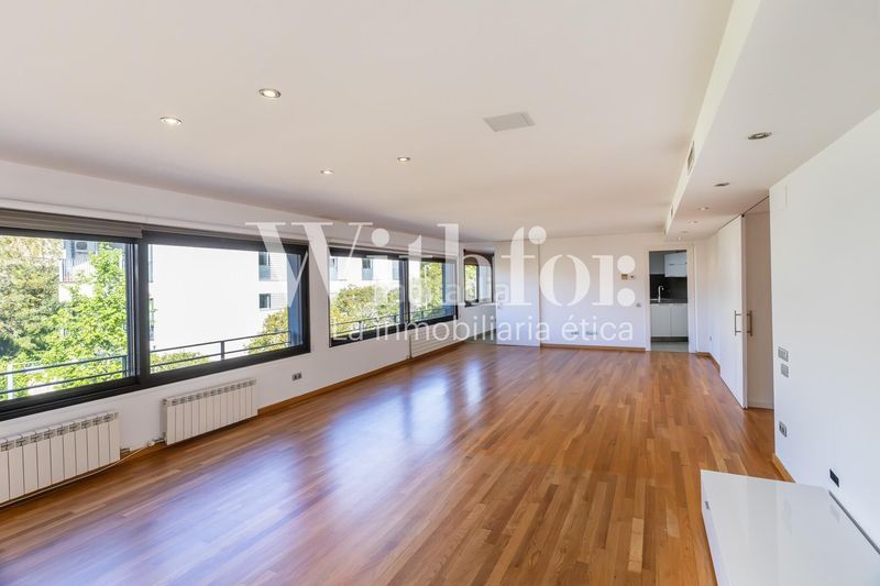 Foto f3c20c8e-71d9-4341-9f74-d76504691254. Casa amb calefacció aparcament a Sant Gervasi - Bonanova Barcelona