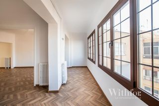 Location Appartement  Diagonal. The dillon