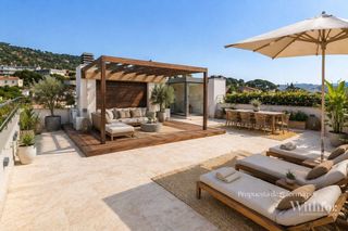 �tic  Carrer de vista bella. The villejoie