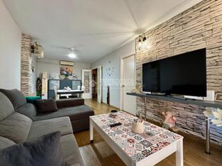 Flat in Cerdanyola Sud. Piso en venta en mataró