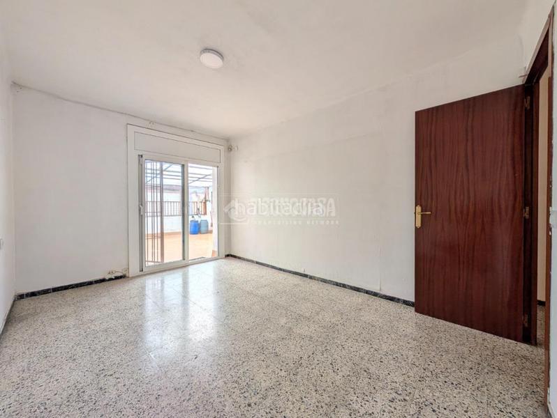 Foto ca882060-820b-41d2-ad32-358a792d5af8. Piso  en venta en Cerdanyola Sud Mataró