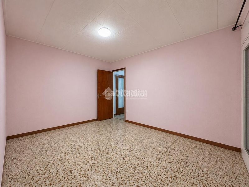 Foto fdd0e2d1-7620-4e37-9189-f19d81127327. Flat in Centre Mataró
