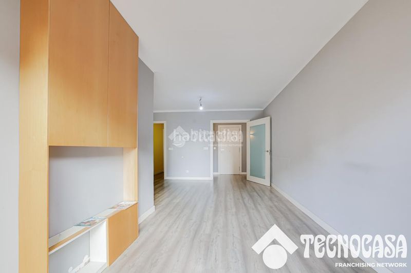 Foto a5bff46f-a045-4454-ba9d-d92209fe8103. Pis a Centre Mataró