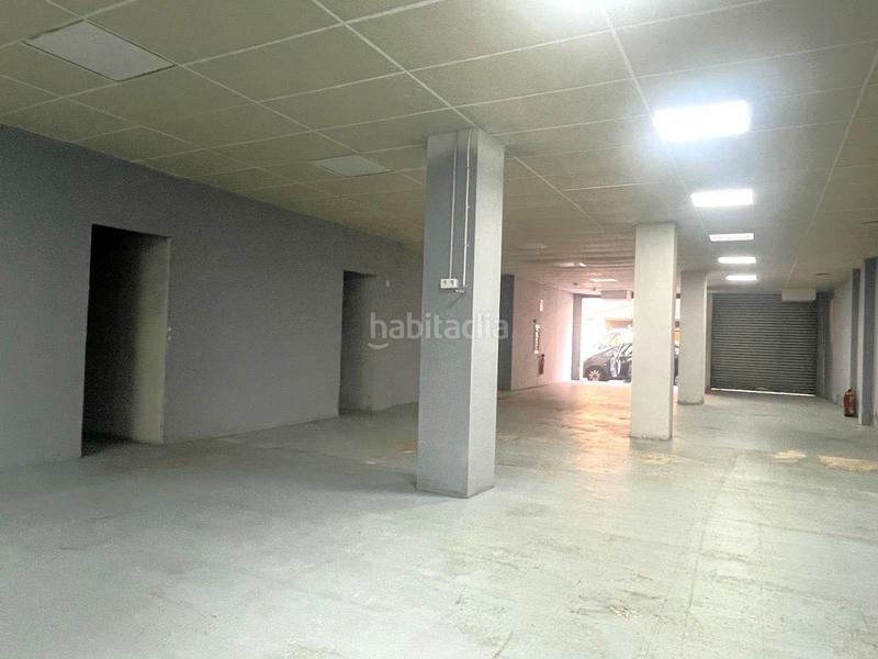 Foto 1b4988bd-e2c1-4813-9e73-deaa56042f08. Local comercial  junto pça. catalunya en Sant Boi de Llobregat