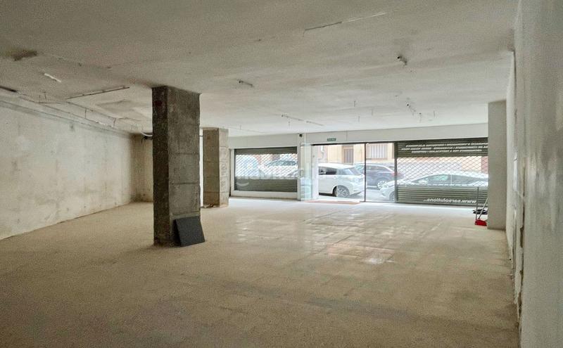 Foto 57765436-ab7c-4f69-916c-df744cef633a. Local commercial dans Vinyets-Molí Vell Sant Boi de Llobregat