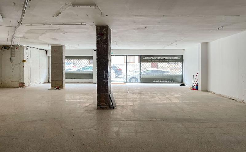 Foto b1029731-9480-4b0d-b4f0-79560962d67d. Local commercial dans Vinyets-Molí Vell Sant Boi de Llobregat