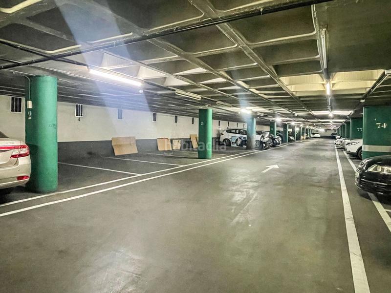 Foto ac85fa49-626d-4263-915c-4d62838f026e. Alquiler parking coche plaza de aparcamiento para coche en Sant Boi de Llobregat