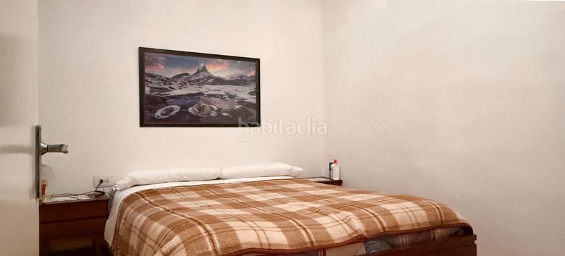 Foto 3d049d21-ea54-4636-bd0a-3aa4227630a9. Casa amb calefacció a Centre Sant Boi de Llobregat