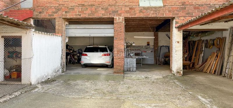 Foto 91301a57-ce84-4c69-8713-81083139a55e. Casa amb calefacció a Centre Sant Boi de Llobregat
