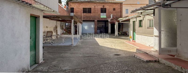 Foto b0c6be3d-4270-4e68-b500-3d48fe444172. Casa amb calefacció a Centre Sant Boi de Llobregat