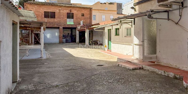 Foto fb19d7d1-6157-4586-b601-c85e129d1ee0. Casa amb calefacció a Centre Sant Boi de Llobregat
