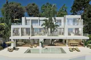 Casa a Palmanova. Villa de lujo en primera línea con acceso directo al mar en cala