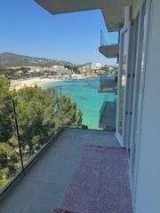 Apartament a Palmanova. Bonito apartamento al lado de la playa en palmanova