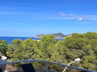 Apartment in Santa Ponça. Precioso apartamento duplex con vistas al mar en nova santa pons