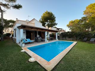 Lloguer Casa a Can Picafort. Encantadora villa con piscina en el toro