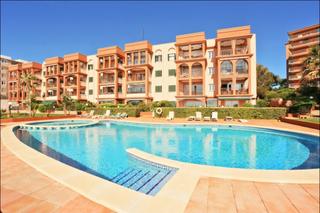 Penthouse in El Toro. Precioso ático con vistas al mar en port adriano