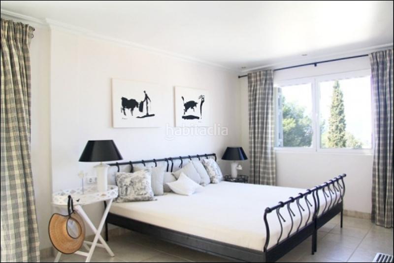 Foto 3d8550f6-ffa0-42b2-8b8e-795f0ea4ca4f. Alquiler casa villa elegante en estilo mediterráneo en nova santa ponsa en Calvià