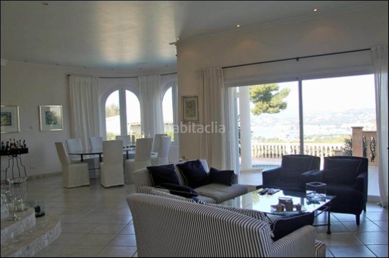 Foto cba54811-7f99-49d0-8341-d784fb09cf18. Lloguer casa amb calefacció aparcament a Santa Ponça Calvià