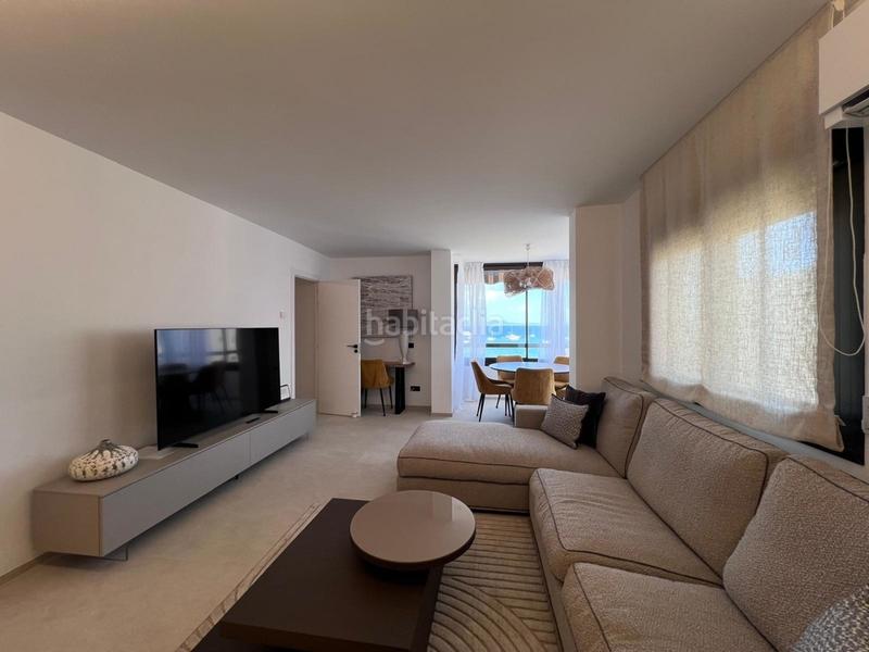 Foto ebcfd4ba-0281-4a69-a643-416677d26ba9. Alquiler apartamento moderno apartamento con vistas al mar en Palmanova en Calvià