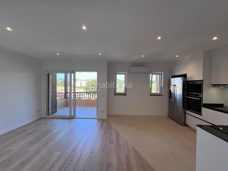 Foto 1acd6f7e-f1d2-4b78-a72e-44d37015bc53. Apartamento  completamente renovado con acceso directo al puerto en santa ponsa en Calvià