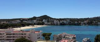 Apartamento en Santa Ponça. Apartamento con vistas al mar en santa ponsa