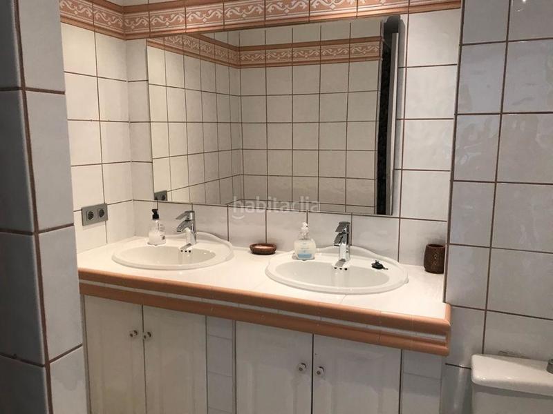 Foto b529010e-cfc6-448d-945a-fcef65fc8c7e. Apartamento  exclusivo en complejo residencial con acceso al mar en nova santa ponsa en Calvià