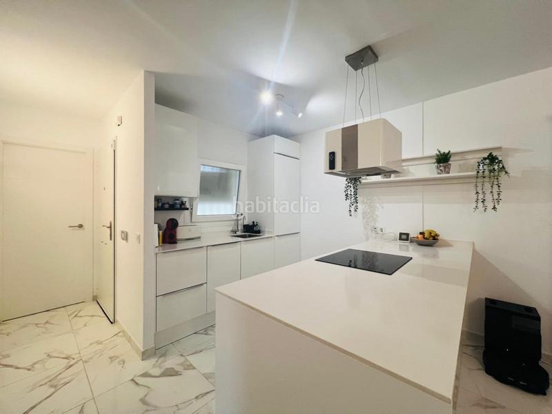 Foto 53d54245-7271-4ae9-abf2-4b1b61c5c8d6. Apartamento  renovado con vistas parciales al mar en nova santa ponsa en Calvià
