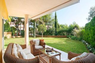 Appartement à Sol de Mallorca. Luxuriöses gartenapartment in sol de mallorca