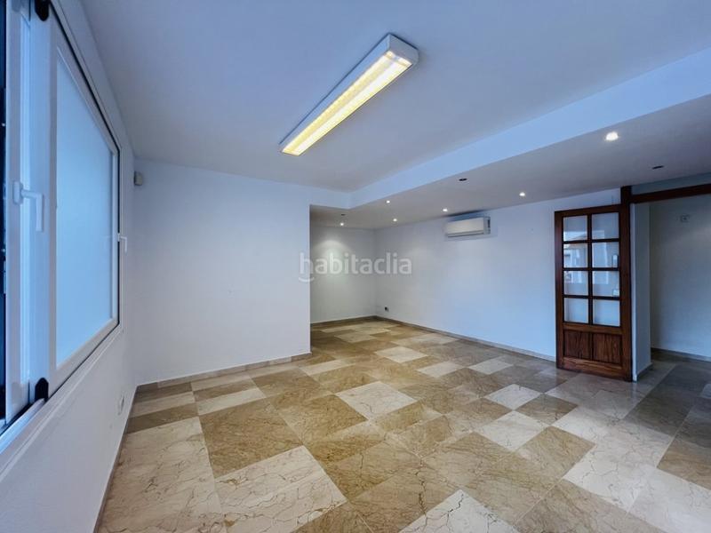 Foto 18b28474-7dfd-40d0-87b9-3e45965dfc08. Alquiler local comercial propiedad comercial con gran potencial en santa ponsa en Calvià