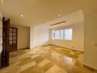 Lloguer Local Comercial a Santa Ponça. Propiedad comercial con gran potencial en santa ponsa