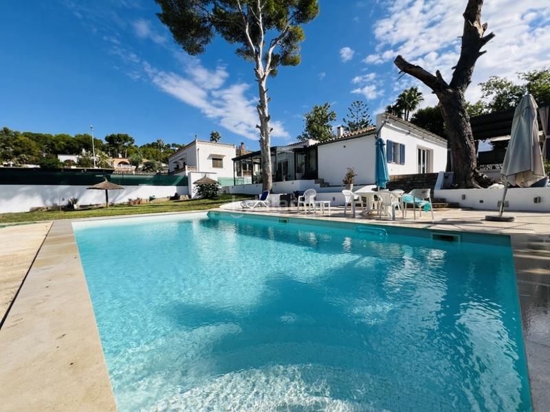 Foto 2a108ed9-9365-45c2-a03c-7d004f4690b7. Rent house with pool in Costa de la Calma Calvià