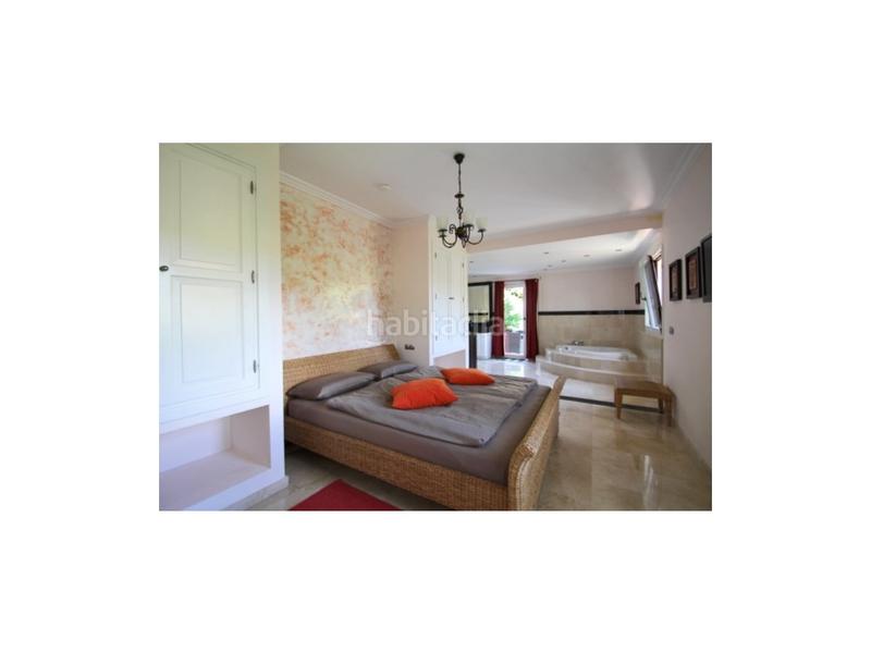 Foto 63e5b16c-709f-426d-9956-b1e466a90327. Location maison avec piscine dans Costa de la Calma Calvià