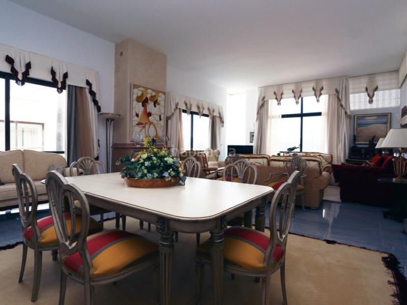 Foto eac6cc64-1981-4a30-b2c7-2fde5c59d50e. Casa amb piscina a Santa Ponça Calvià