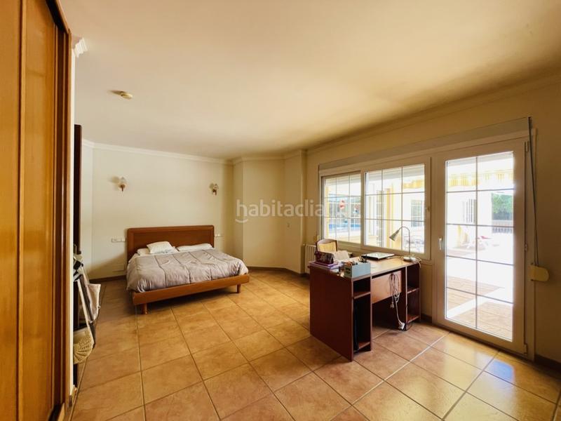 Foto fa5ba41b-4117-4fe4-b5b1-26c95c3e0763. Casa amb piscina a Santa Ponça Calvià