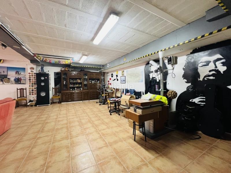 Foto 88b48d98-9660-4fe7-a4af-a9cf50ea83a4. Casa amb aparcament piscina a Palmanova Calvià