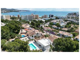 Lloguer Casa a Palmanova. Elegante villa de nueva construcción con fantásticas vistas al m