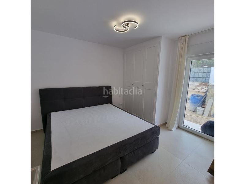 Foto 3c8e3241-f737-43fc-b96c-ce414bfbde15. Alquiler casa elegante villa de nueva construcción con fantásticas vistas al mar en Palmanova en Calvià