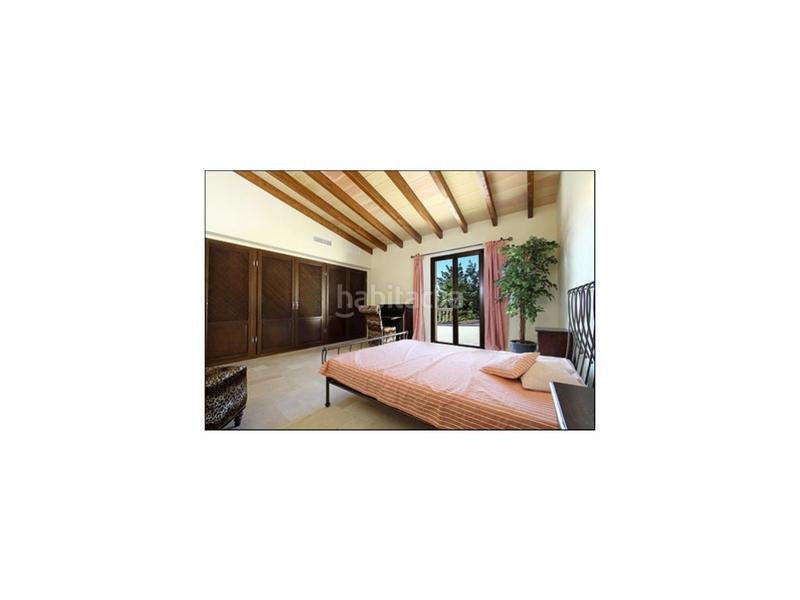 Foto c3e92d57-eba3-4034-ae33-e978b5a7fb09. Lloguer casa amb piscina a Alaró